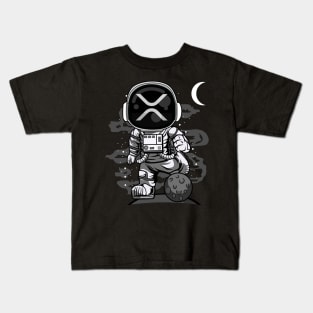 Astronaut Ripple XRP Coin To The Moon Crypto Token Cryptocurrency Wallet Birthday Gift For Men Women Kids Kids T-Shirt